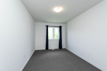 For Lease - 3985 Crown Street, Lincoln, Ontario - Photo 3