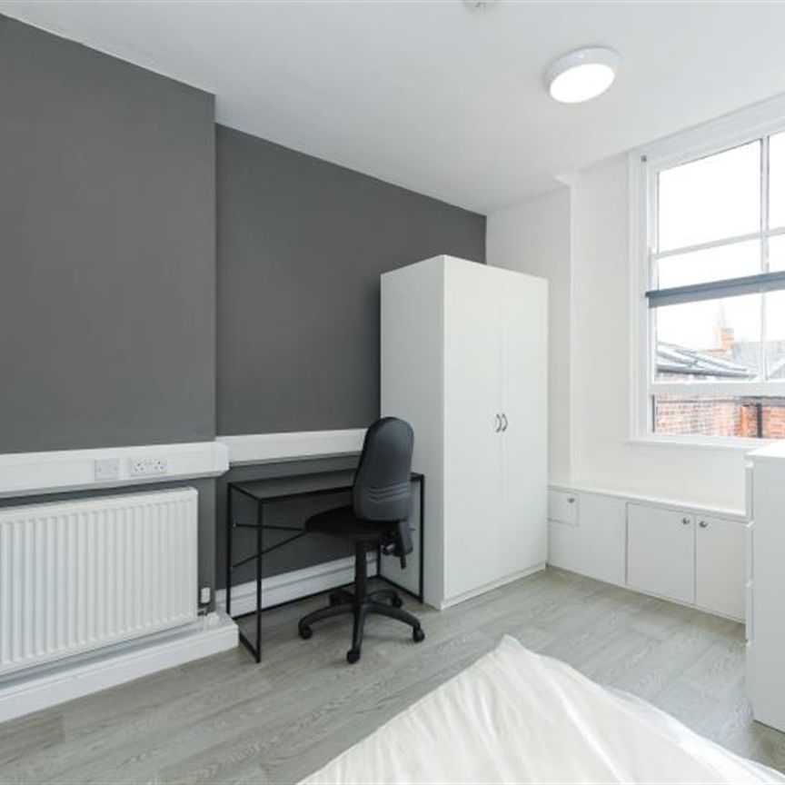 Flat C, NG1 - Photo 1