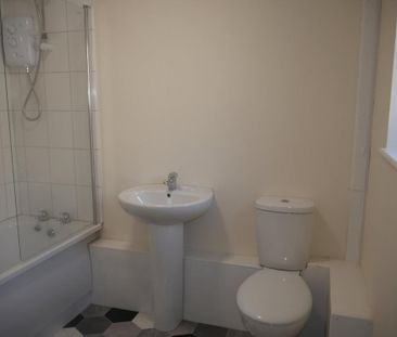 2 bedroom bungalow to rent - Photo 1