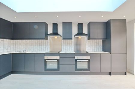 Orpen Gardens, Lockleaze - Photo 3