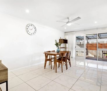 Sunlit, Stylish & Superbly Convenient Family Home - Photo 2