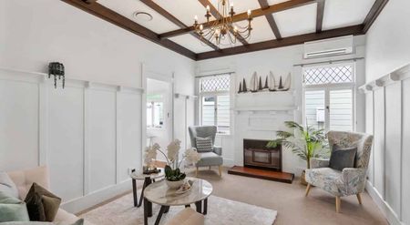 3 Bedroom Standalone Home - Photo 4