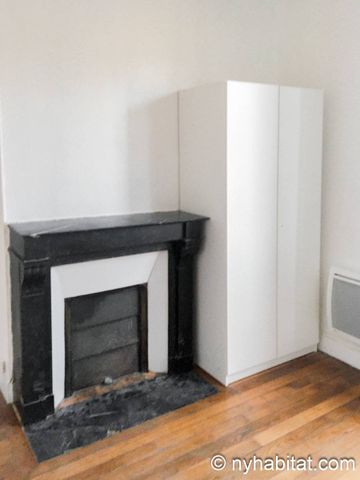 Logement à Paris, Location meublée - Photo 2