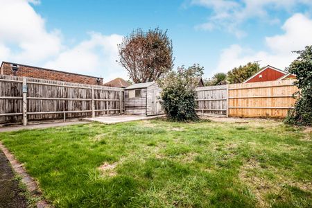 2 bedroom detached to rent Sunny Close - Photo 4