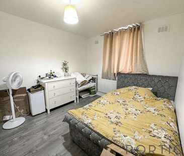 Barking Road | Plaistow |, E13 - Photo 1