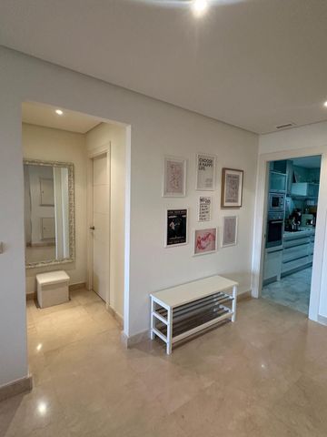 Apartment in Nueva Andalucía, Costa del Sol - Photo 2