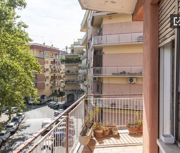 rome, Lazio 00171 - Photo 2