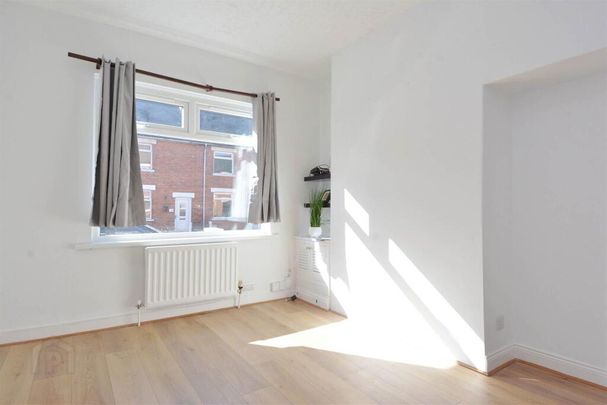 142 Greenville Road, Off Grand Parade, Belfast, BT5 5JY - Photo 1