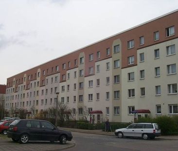 Schöne Wohnung mit Balkon - Photo 1