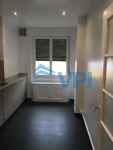 Idéalement situé dans Carouge, proche des transports publics - Foto 5