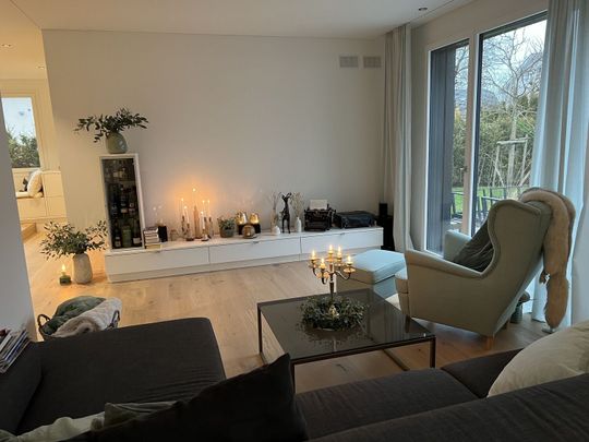 MAISON DE 6 PIÈCES À OFTRINGEN (AG), MEUBLÉE, TEMPORAIRE - Foto 1