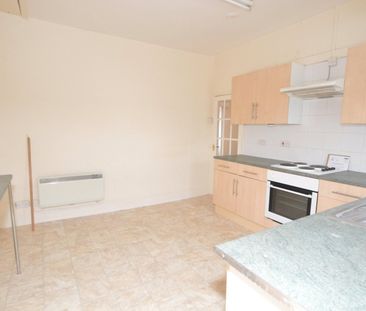 2 Chapel Terrace, Hayle, Cornwall, TR27 - Photo 3