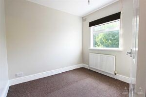 2 BEDROOM House - Mid Terrace - Photo 1