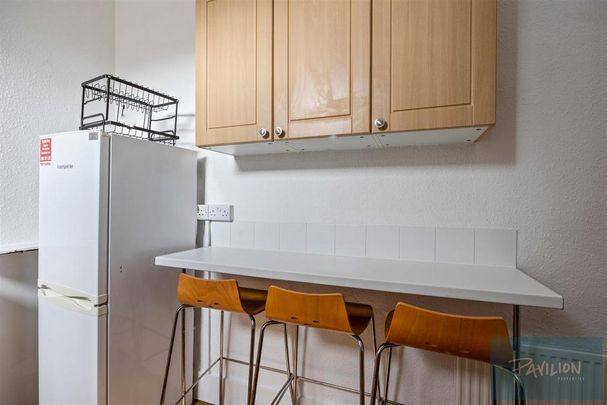 3 bedroom apartment to rent - Photo 1