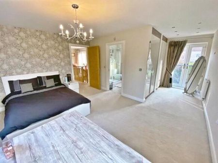 5 bedroom house to rent Wyman Chase, Oxley Park, MK4 - Photo 4