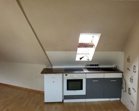 Gemütliche 2-Zimmerwohnung im Dachgeschoss in zentraler Lage in Welschneudorf! - Foto 5