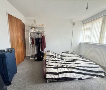 Coventry Road, Exhall, Coventry - - Photo 4
