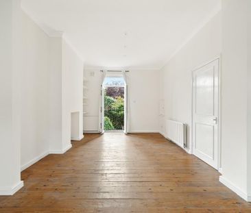 3 bedroom flat to rent - Photo 6