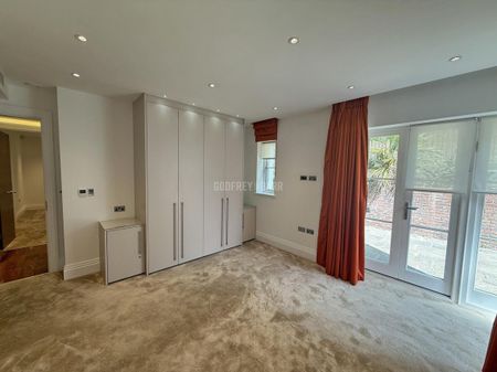 Hammers Lane Mill Hill NW7 - Photo 2