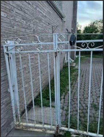 For Lease - 16 Farmington Crescent Unit# Bsmt, Toronto, Ontario - Photo 3