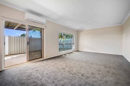 7 Jordan Avenue, Delacombe - Photo 5