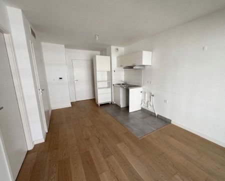 Location Appartement 2 pièces 36m² NANTES 44000 - Photo 2