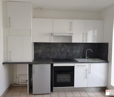 Location Appartement 2 pièces 53m² POITIERS 86000 - Photo 6