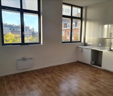 2 pièces - 46 m² - 1er étage - Colocation non autorisée - Photo 1