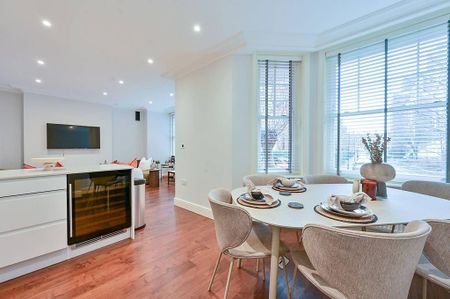 3 bedroom flat to rent - Photo 3