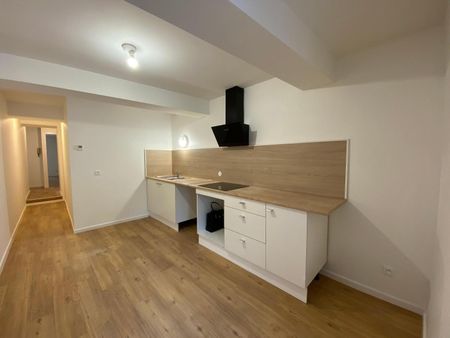 Location Appartement 2 pièces 53m² CHABEUIL 26120 - Photo 5