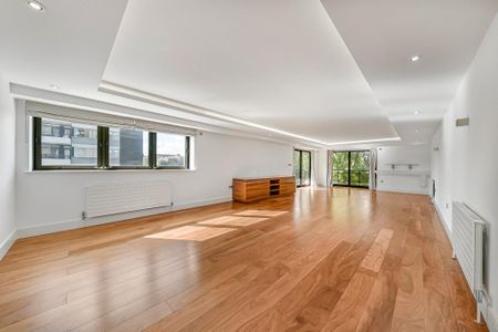 3 bedroom apartment to rent - Photo 3