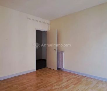 Location Appartement 3 pièces 82 m2 à Carmaux - Photo 1