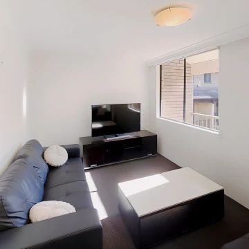 61 Macarthur St, Sydney - Photo 1