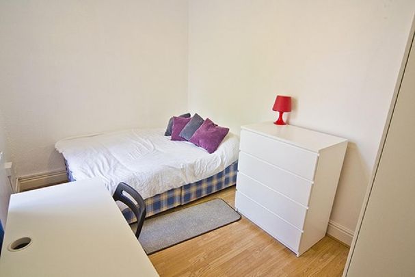 6 bedroom house share to rent - Photo 1