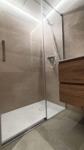 Piso de alquiler en Calle Calle Aspe, 3, Reina Victoria - Miguel Hernández - Photo 2