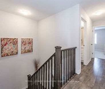 Townhouse For Lease | X8123804 - Photo 1