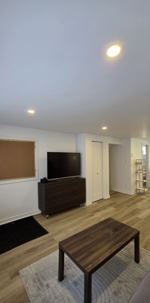 À Louer - Grand 3 ½ Rénové - Photo 1