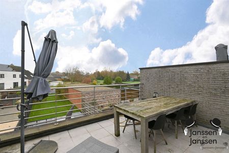 Instapklaar duplexappartement met terras - Photo 3
