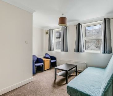 1 Bedroom Flat To Let - Photo 5