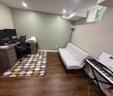 For Lease - 130 Waller Street, Whitby, Ontario - Photo 6