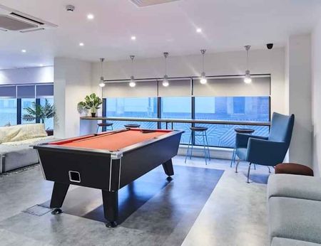 Studio Gold - Photo 2