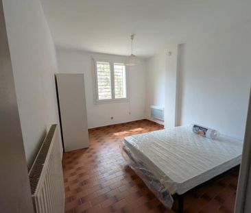 Location Appartement 3 pièces Meublé 67m² ST AMBROIX 30500 - Photo 3
