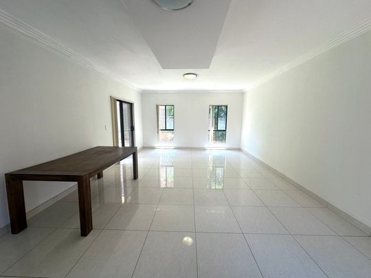 3/58 Vicliffe Avenue, Campsie NSW 2194 - Townhouse For Rent | Domain - Photo 1