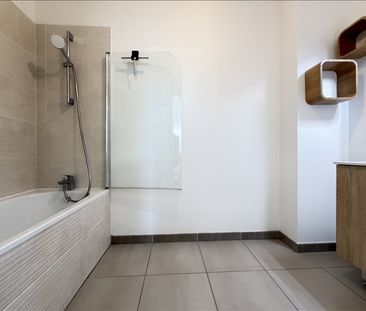 3 pièces - Meublé - 82,52 m² - 4ème étage - Colocation non autorisée - Photo 5