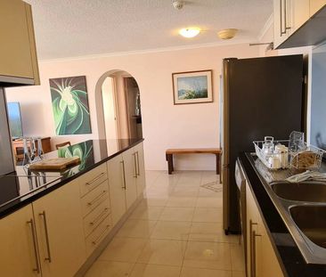 INNER CITY LIVING!!!! - Photo 4