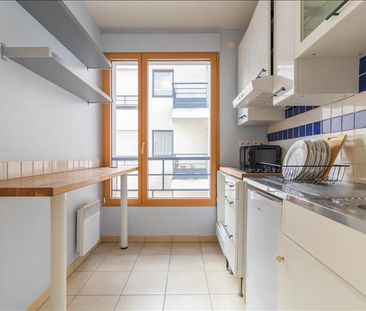 2 pièces - Meublé - 47,39 m² - 3ème étage - Colocation non autorisée - Photo 2