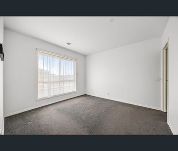 16 Tunbridge Street, Lucas, Vic 3350 - Photo 5