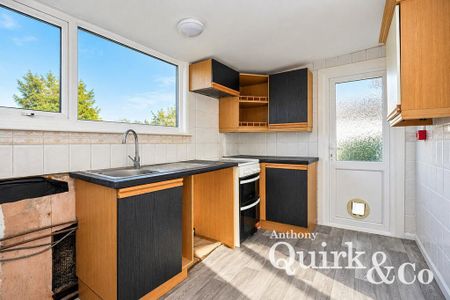 3 bedroom bungalow to rent - Photo 4