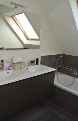 Halfopen woning te huur te Westrozebeke - Photo 1