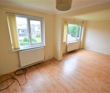 2 bedroom maisonette to rent - Photo 2